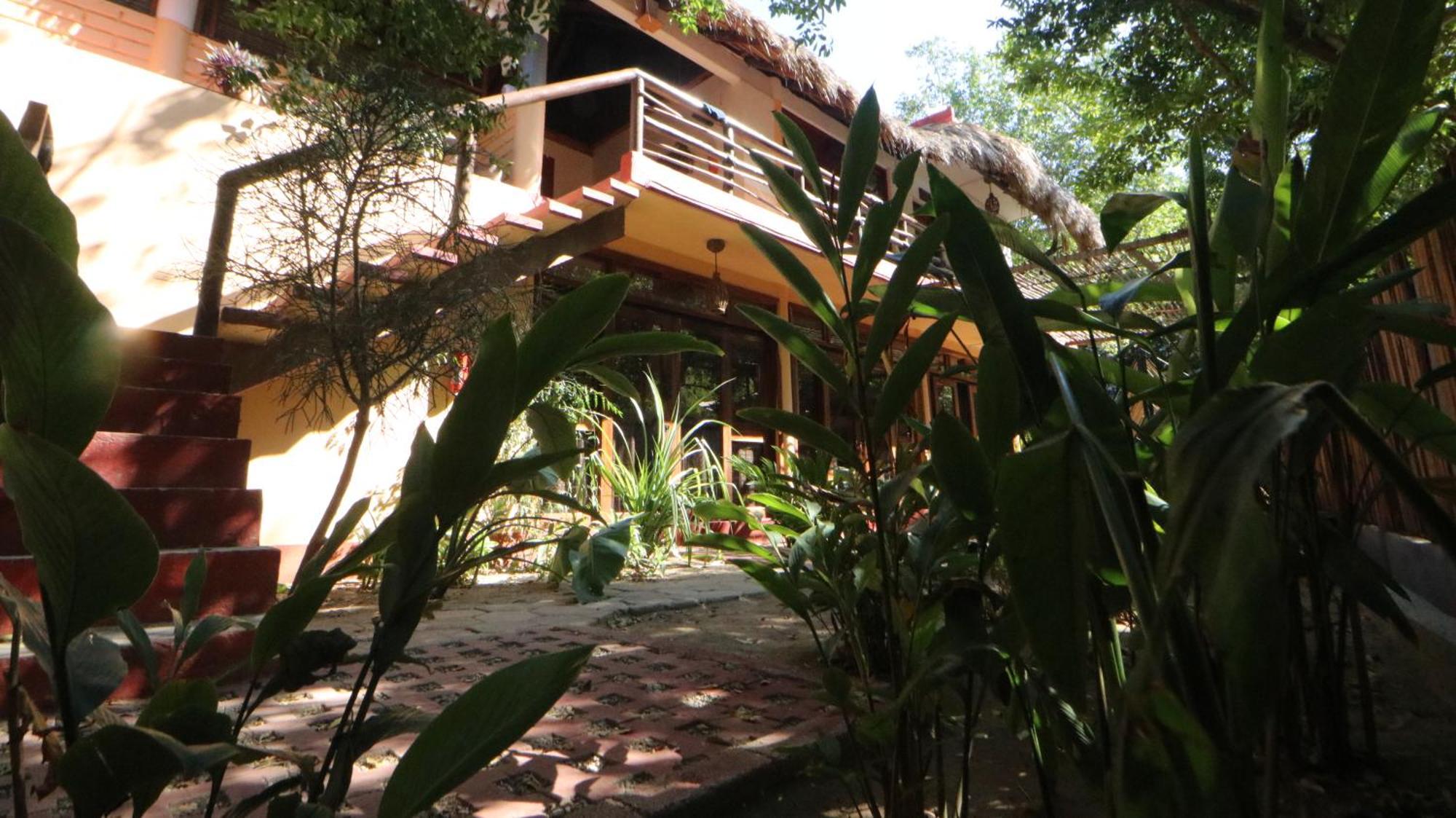 Casa Ava Hotel Масунте Екстериор снимка